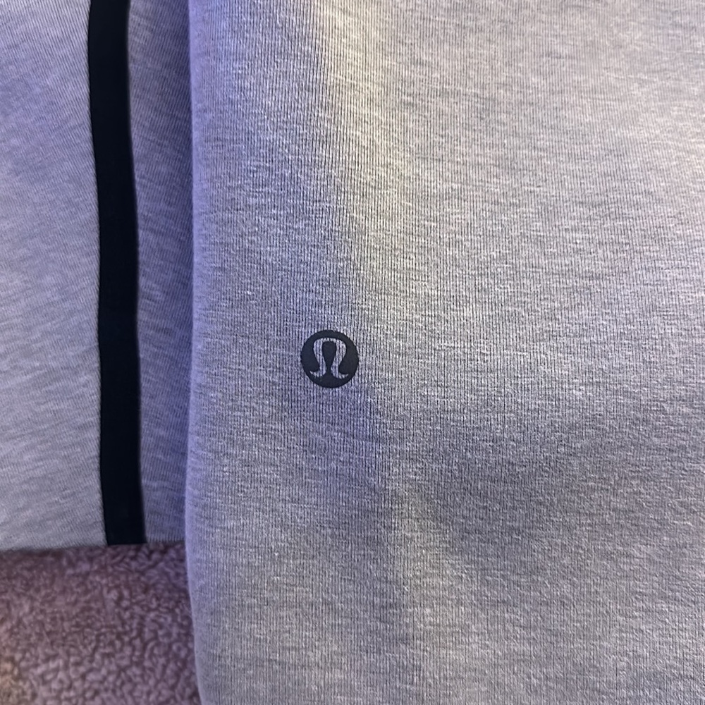 Lululemon pullover sweatshirt - Picture 3 of 14